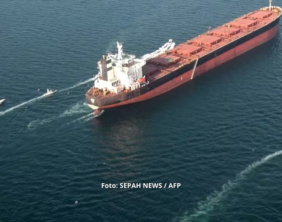 Irã critica ofensivas de Israel no Líbano e afirma que os EUA precisam decidir entre “guerra ou paz”