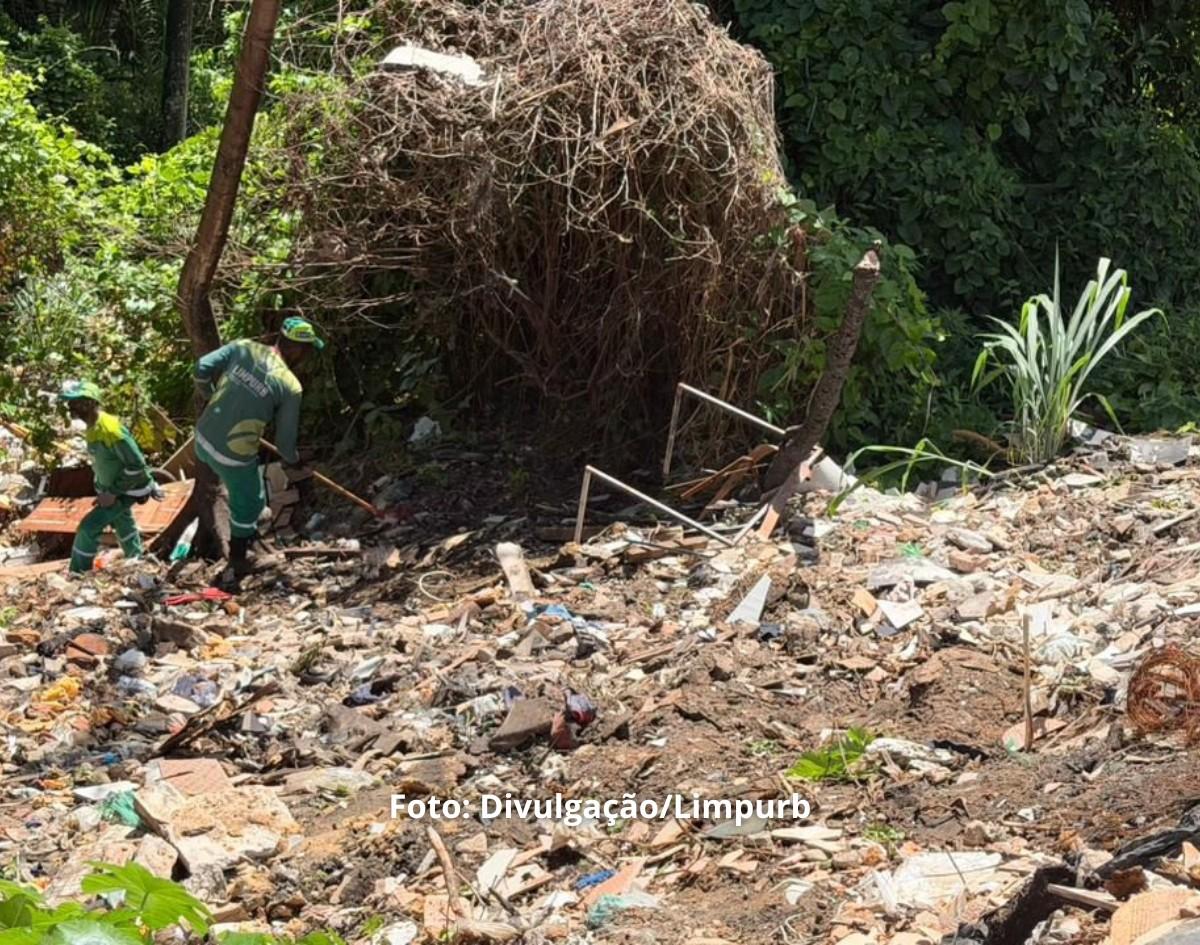 Descarte irregular de lixo agrava alagamentos no período chuvoso em Salvador