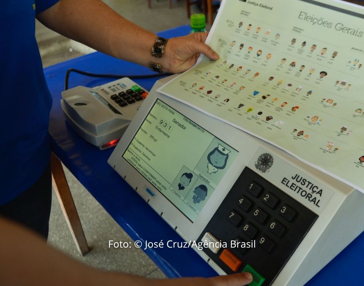Prazo para tirar ou regularizar título de eleitor termina nesta quarta 