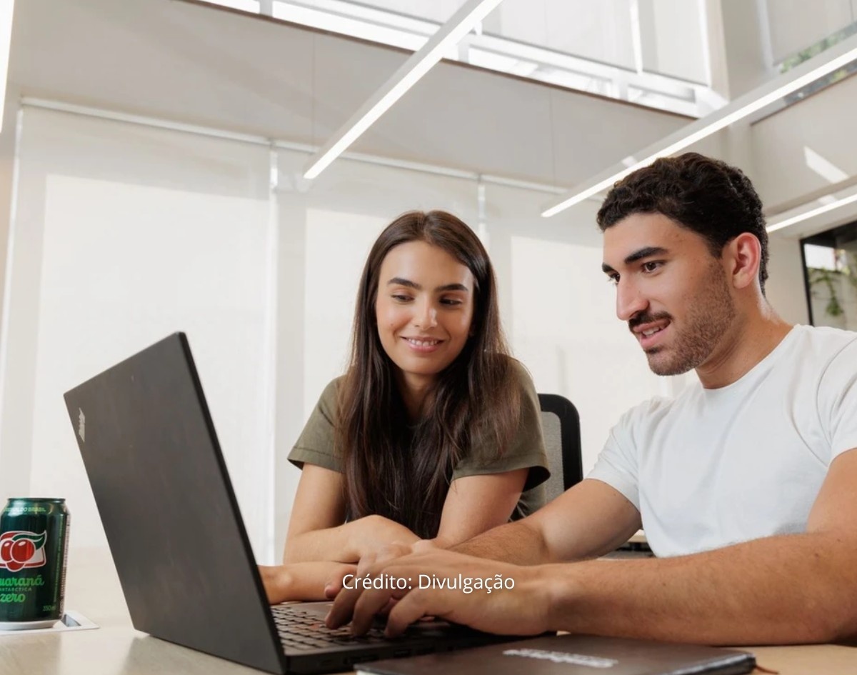 Feira reúne mais de 10 mil vagas de estágio, trainee e emprego, além de programação voltada ao futuro do trabalho 
