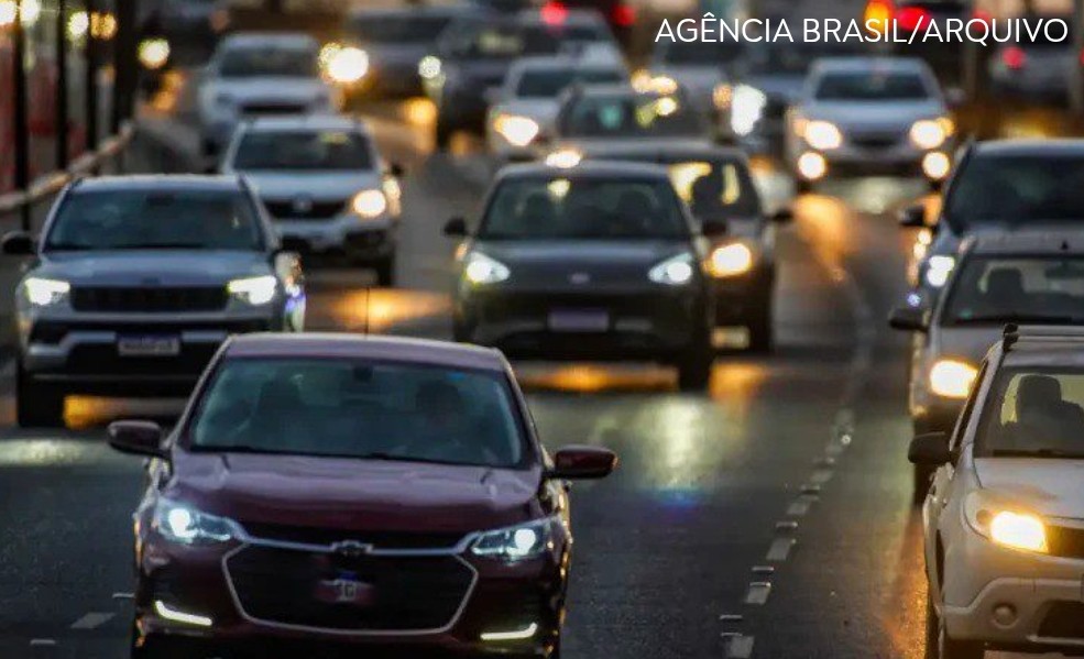 CMN amplia para 7 anos quitação de crédito especial para taxistas e motoristas de app 