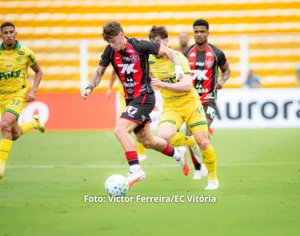 Vitória deixa escapar o resultado e segue sem vencer fora de casa no Brasileirão