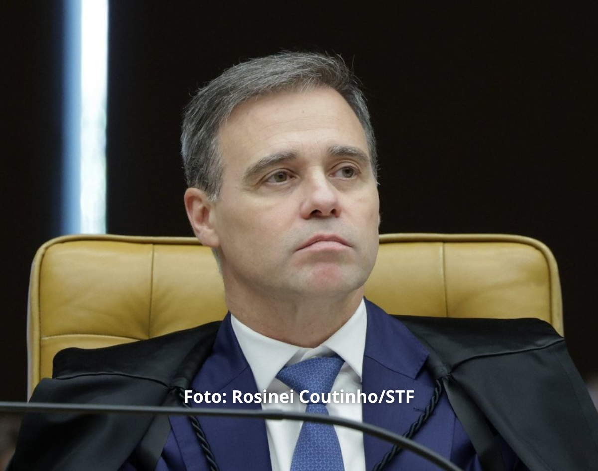 Mendonça rejeita ação contra reajuste do Bolsa Família 