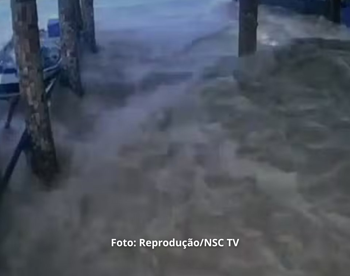 Tsunami meteorológico assusta moradores e provoca avanço do mar em Santa Catarina 