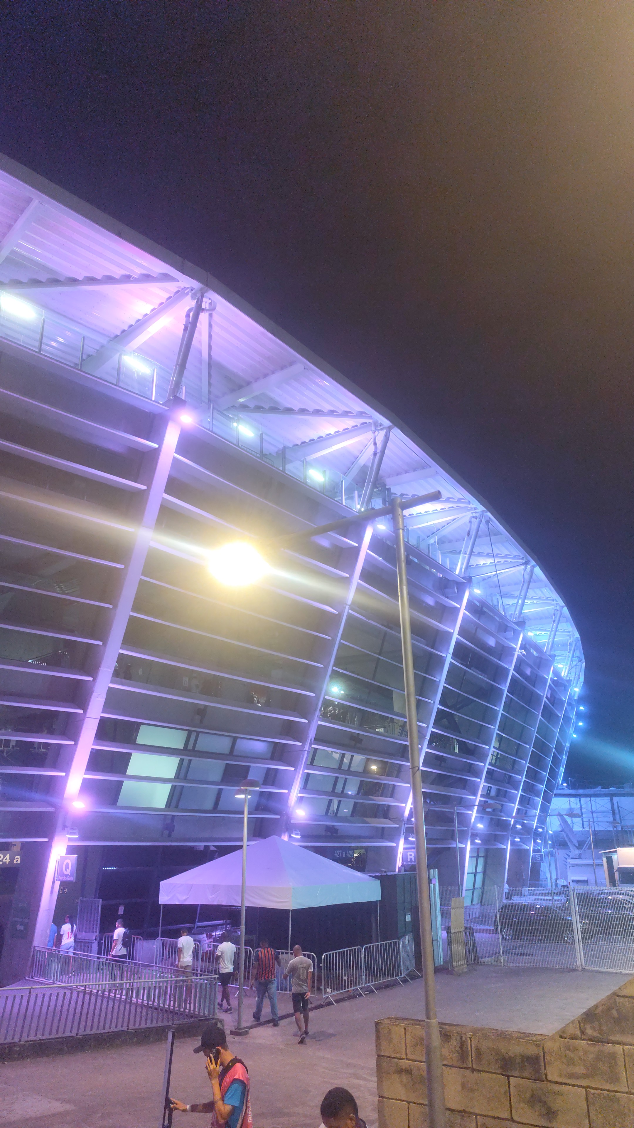 Proibição das bets força suspensão do contrato de naming rights da Arena Fonte Nova 