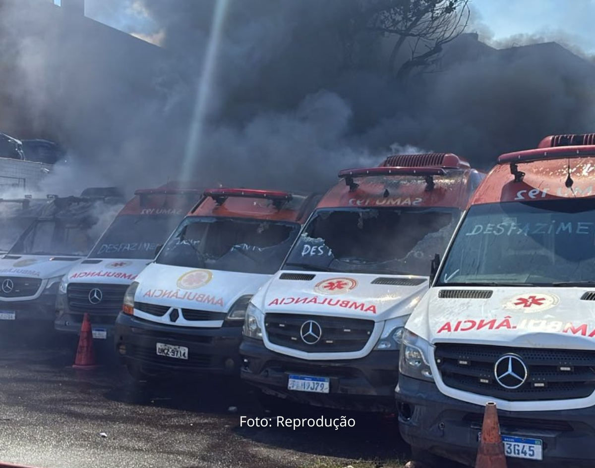 Incêndio atinge ambulâncias do Samu em Salvador; Secretaria de Saúde suspeita de ação criminosa 