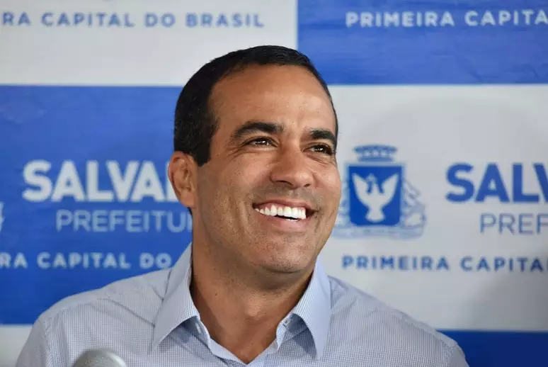 Com 78% dos votos, Bruno Reis é reeleito prefeito de Salvador e confirma favoritismo
