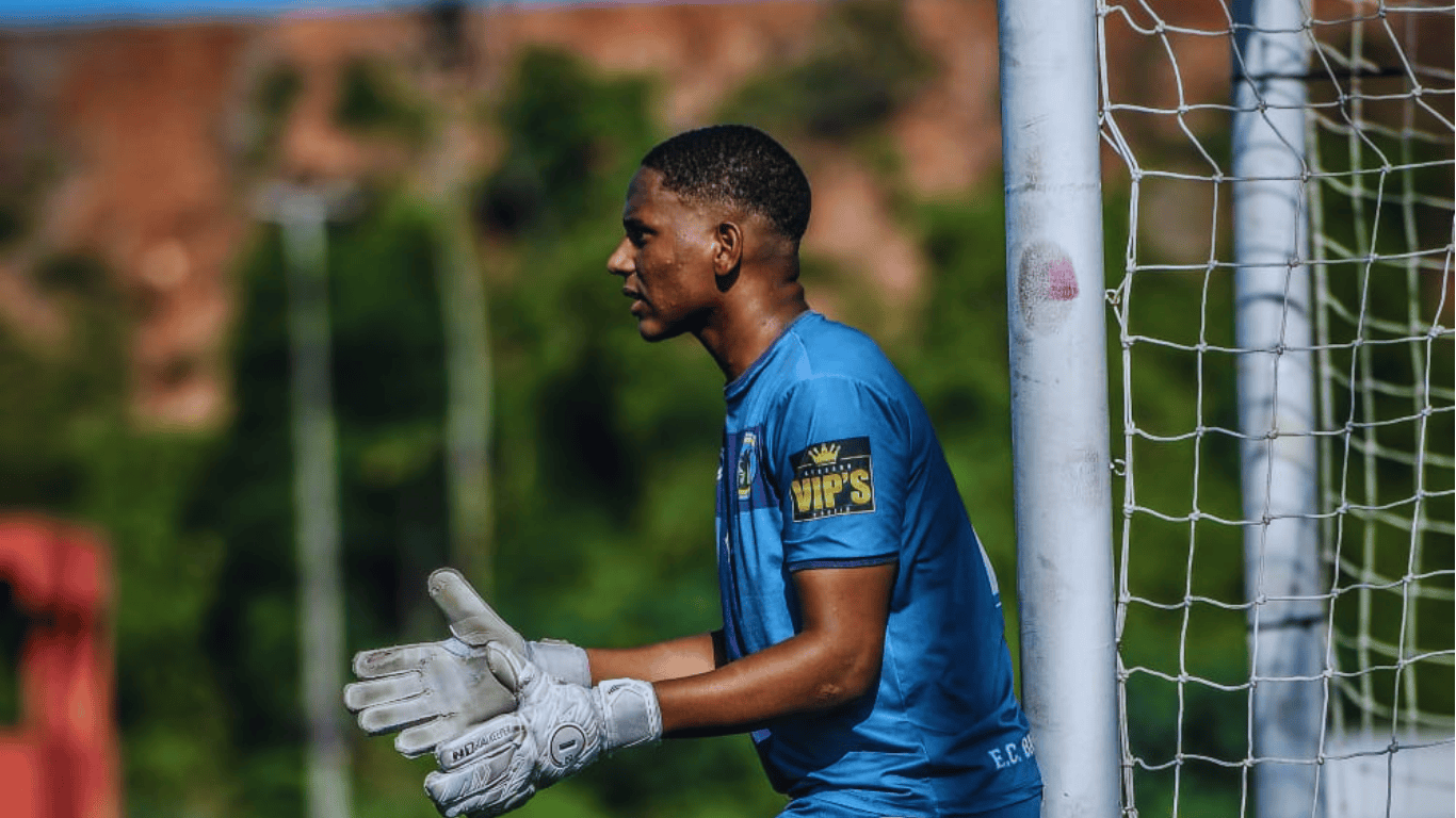 Jovem promessa de Castelo Branco se destaca e sonha alto no futebol